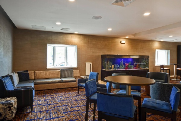 Courtyard by Marriott Cape Cod Hyannis Main image
